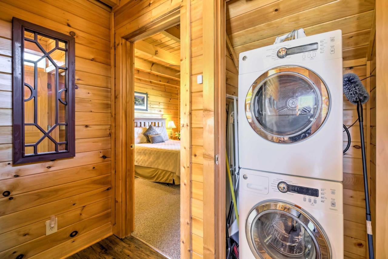 Sevierville Retreat Private Hot Tub And Lake Views! Exterior photo